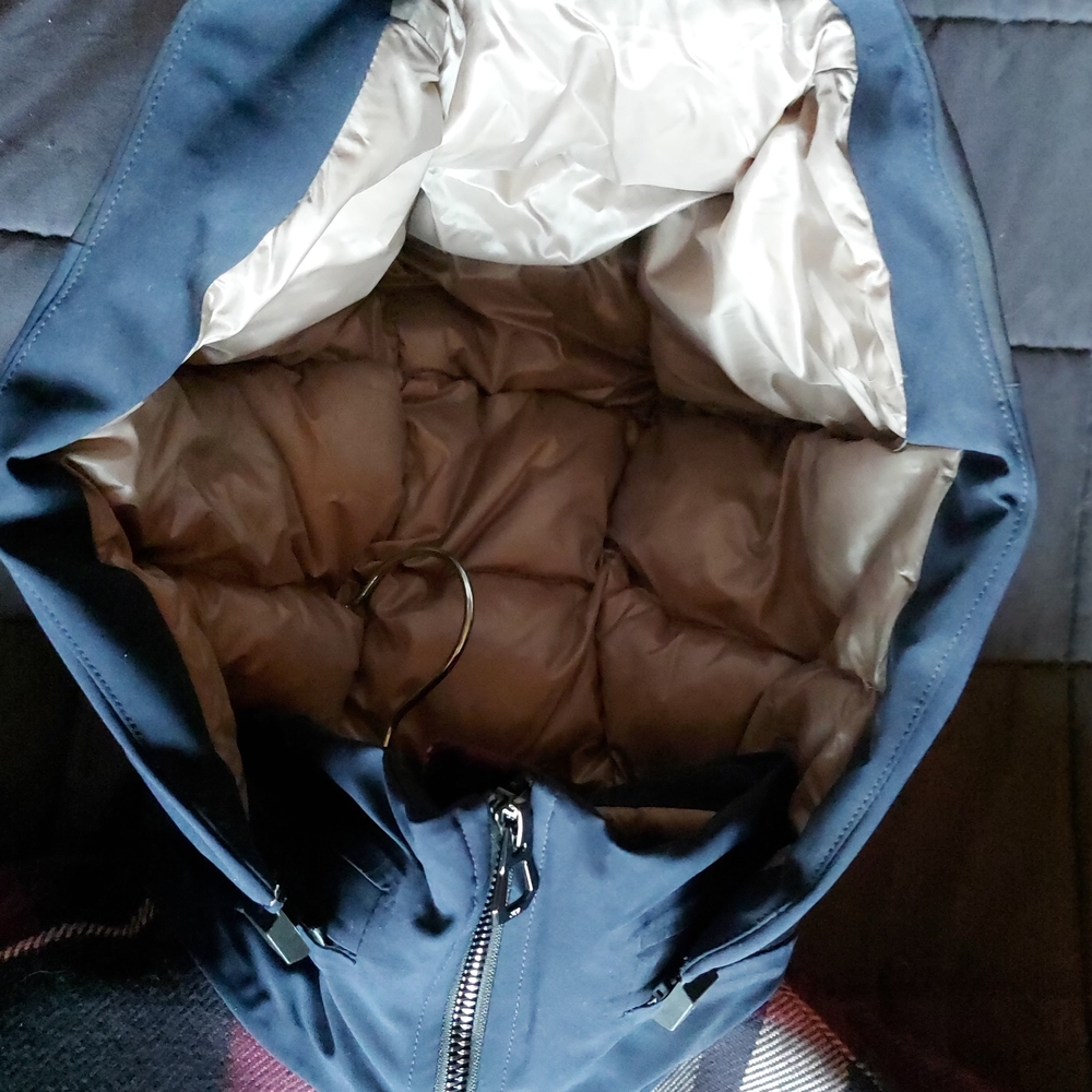 Helly Hansen Courchevel Women's Winter Jacket - Picture 5 of 8